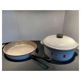 KIT… Club aluminum frying pan, and matching Dutch oven. See pictures for details.