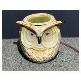 Owl scent warmer, see pictures for details.