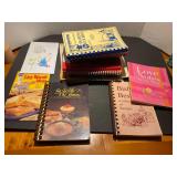 DR… Cookbook assortment, see pictures for details.