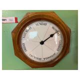 KIT...Battery operated day clock, working condition unknown, see pictures for details.
