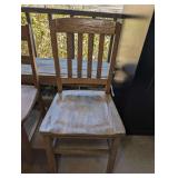VINTAGE SOLID WOOD SIDE CHAIR