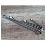 CRAFTSMAN DOUBLE SIZE BOX END WRENCHES IN SAE SIZES FROM 3/8 IN TO 7/8 IN