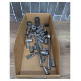 S-K BRAND MADE IN USA 1/2 IN DRIVE SOCKETS AND EXTENSIONS PLUS NAPA 1/2 IN DRIVE RATCHET