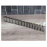 KOBALT 1/2-IN DRIVE SAE SOCKET SET WITH RAIL ORGANIZER AND SIZES UP TO 1-1/4"