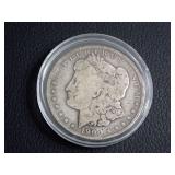 1900-O MORGAN SILVER DOLLAR COIN