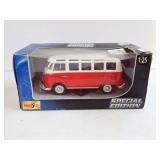 Maisto Special Edition 1955 Mercedes Benz 1:25 Scale