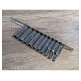 STANLEY 1/4-IN DRIVE METRIC DEEP WELL SOCKET SET ON RAIL ORGANIZER