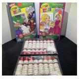 Robin Reed Concerto musical Christmas crackers, two packages of eight, also includes two unopened packages of Crayola Color Wonder, see pictures for details.
