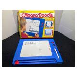 Tycho Magna Doodle, comes in original box, see pictures for details.