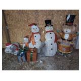 LARGE LIGHTED CHRISTMAS DECOR, 11 PIECES