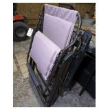 FULLY RECLINING FOLDING OUTDOOR LOUNGE CHAIR