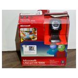 Microsoft LifeCam VX – 5000, comes with original box, working condition unknown, see pictures for details. ￼