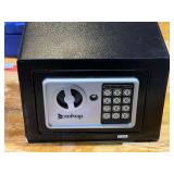 Zokop electronic digital wall safe with keypad, no key or code, see pictures for details.