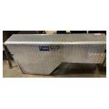 UWS diamond plate over the wheel well side mount toolbox, there are two small holes on each side of this piece, see pictures for details.