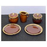 Vintage Hull Ovenproof/Ovenproof drip glaze dinnerware to include two bread plates, two covered sugar bowls, and creamer. See pictures or details.