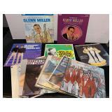 Album assortment, approximately 18 pieces, see pictures for details.
