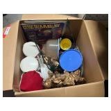 Mystery lot of assorted home decor and more, see pictures for details.