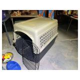 Large pet carrier with accessories, see pictures for details.