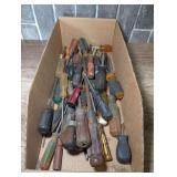 LARGE GROUP OF DRIVERS