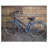 VINTAGE FREE SPIRIT 10-SPEED CRUISER BICYCLE