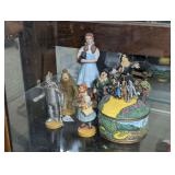 VINTAGE WIZARD OF OZ FIGURINES INCLUDING AVON, LOEW
