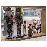 VINTAGE AND NEWER NUTCRACKERS, EIGHT PIECES