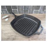 LODGE CAST IRON PAN MARKED 4 USA 8SGP