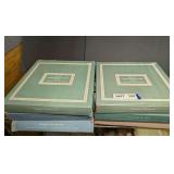 COLLECTION OF VINTAGE AVON CHRISTMAS PLATES WITH ORIGINAL BOXES