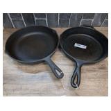 PAIR OF CAST IRON SKILLETS INCLUDING LODGE