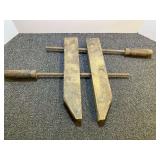 Vintage wooden woodworking clamp, see pictures for details.