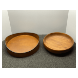 Vintage wooden fruit bowl, also includes a handled wooden tray, see pictures for details.