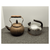 Vintage copper tea kettle with distressed look, also includes a Paul Revere tea kettle, see pictures for details.