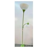 Green metal floor lamp with adjustable arm, see pictures for details.