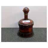Vintage Golden Crown E&R Italy leather-bound decanter, see pictures for details.