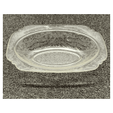 Depression glass serving bowl, believed to be vintage Federal glass, Madrid pattern, see pictures for details.