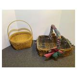 Decorative baskets, two pieces, see pictures for details.