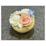 Lovely miniature porcelain floral basket, Capodimonte style, see pictures for details.