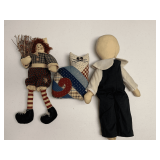 HAND QUILTED CAT 7X9, VINTAGE DELTON RAGGEDY ANN DOLL 16 1/2" & VINTAGE HANDMADE FACELESS BOY 19"