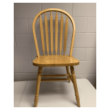LIGHT OAK WINDSOR STYLE DINING CHAIR 17" WIDE X 17" DEEP X 38" TALL