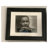B&W SIGNED REV MARTIN LUTHER KING, JR 17X14 ARTWORK