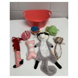 SMALL CONTAINER OF PET TOYS