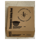 NEW PAMPERED CHEF EXTRA LARGE STONEWARE BAKING BOWL 12 1/2" ROUND X 4 3/4" DEEP (IN BOX)