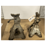 JACK STANDS - SEE PICTURES FOR DETAILS