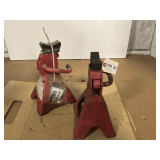 JACK STANDS - SEE PICTURES FOR DETAILS