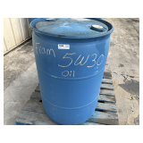 55 GALLON DRUM OF FRAM 5W-30 MOTOR OIL. THIS DRUM WAS FILLED FROM LEAKING OIL CONTAINERS OIL IS BRAND NEW