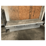 TRUCK BED TOOLBOX