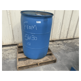 55 GALLON DRUM OF FRAM 5W-30 MOTOR OIL. THIS DRUM WAS FILLED FROM LEAKING OIL CONTAINERS OIL IS BRAND NEW