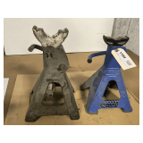 JACK STANDS - SEE PICTURES FOR DETAILS