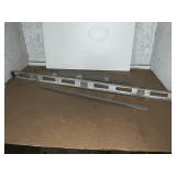 2 LEVELS/1 YARD STICK