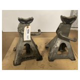 JACK STANDS - SEE PICTURES FOR DETAILS